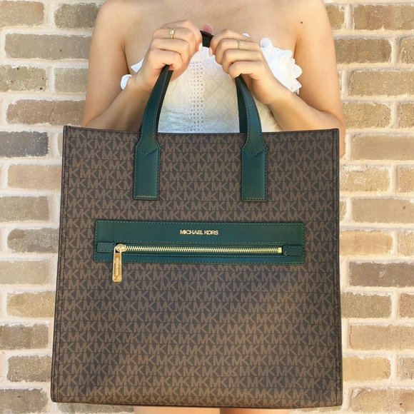 NWT Michael Kors  Tote Brown - Picture 3 of 4